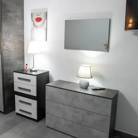 Queen's Διαμέρισμα Κατάνια